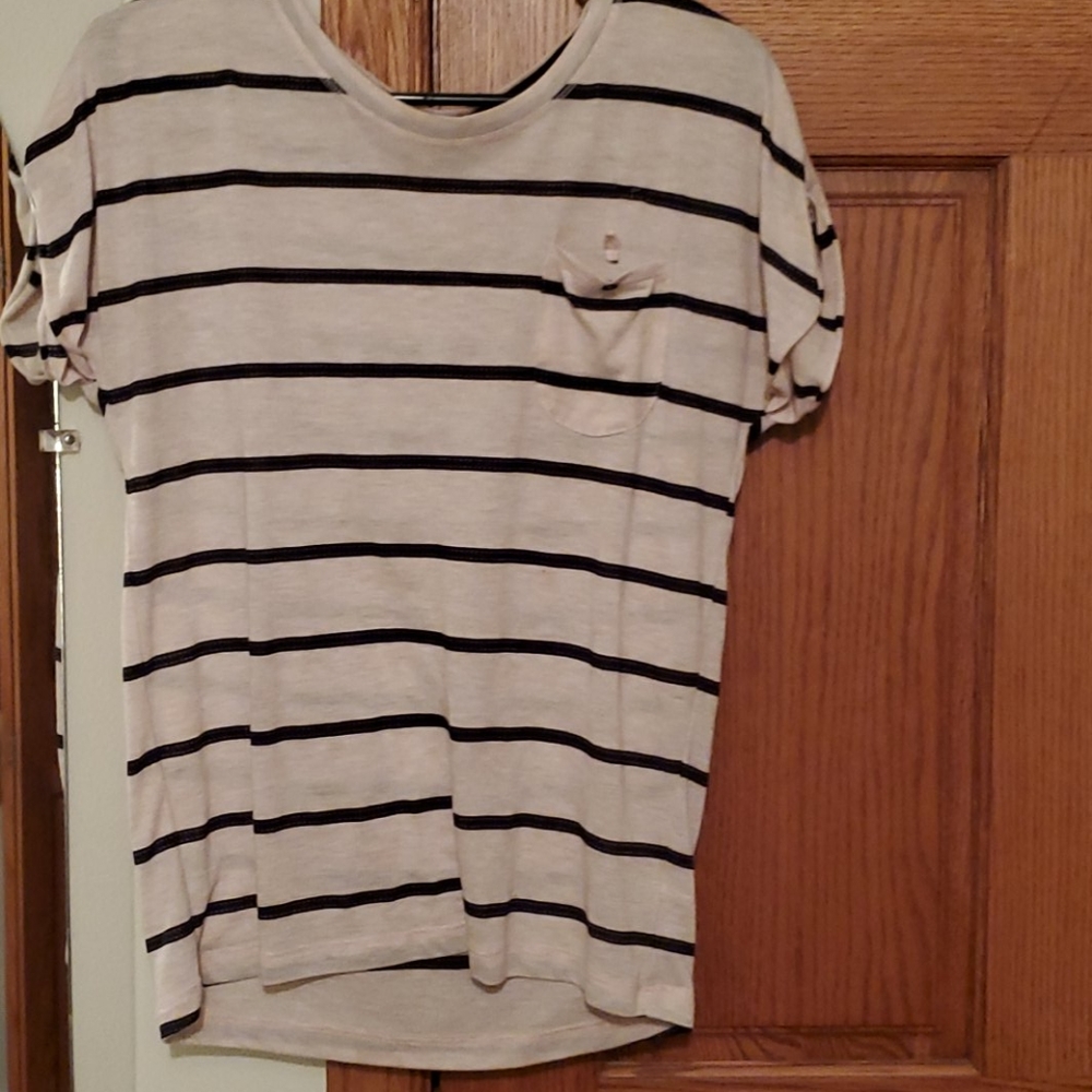 Woman's Medium Striped Tee